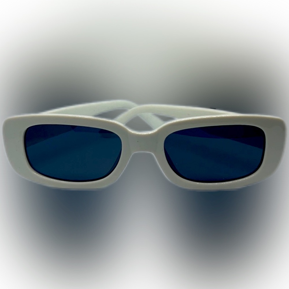 White UV400 Retro Y2K Sunglasses